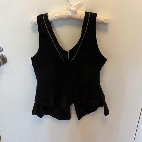 Deca Top - Picture 6 of 7